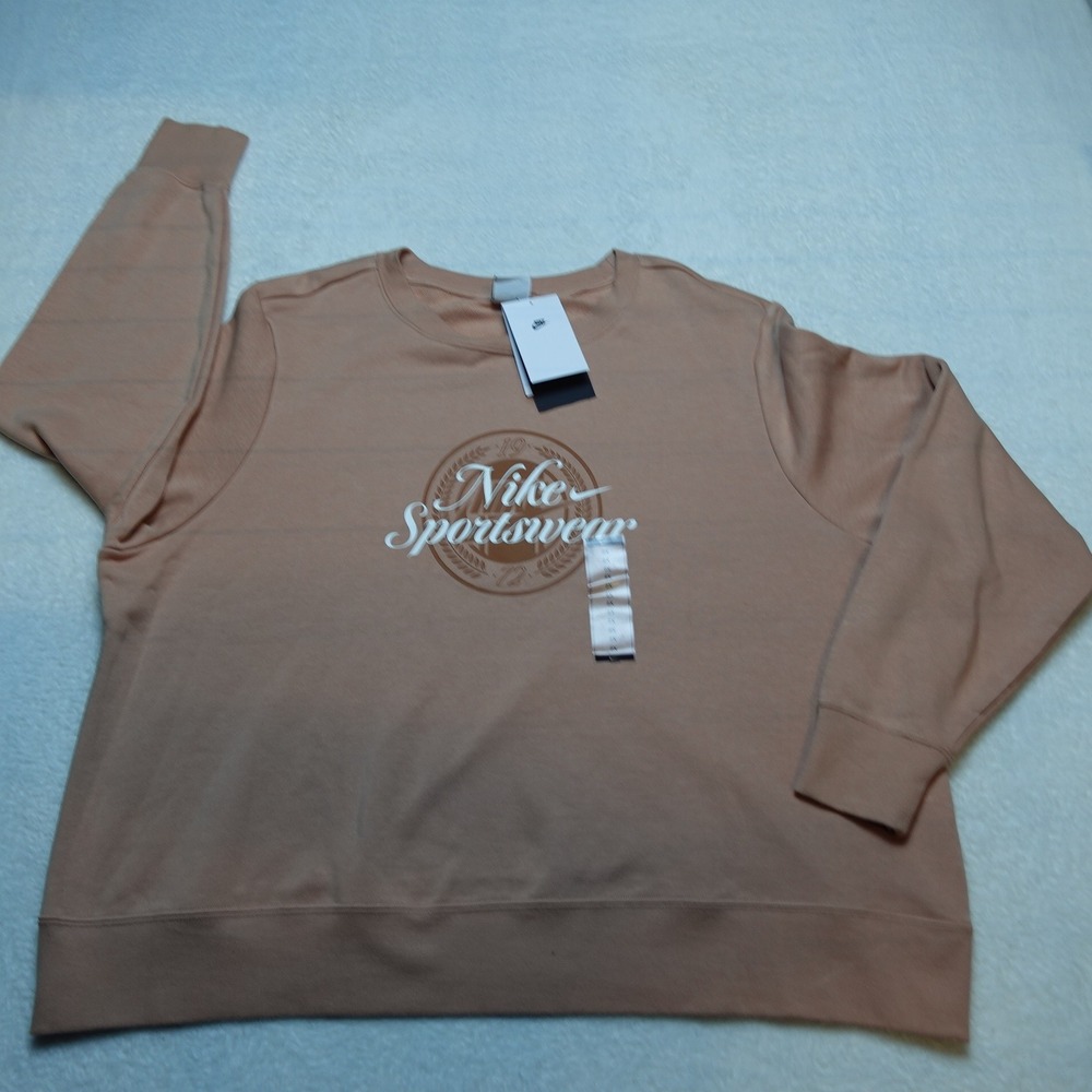 Nike Sportswear Womens 2X Crewneck Sweatshirt Pink Cotton Blend Graphic NWT